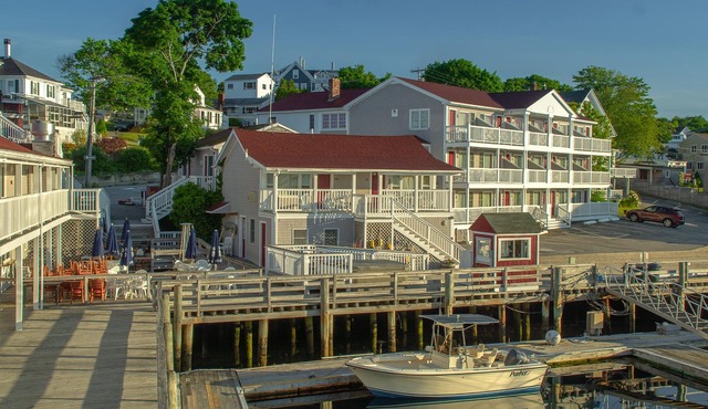 Tugboat Inn