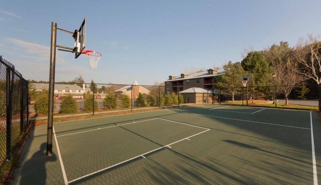 Two 2BR Villas l From Sauna to Sports Courts – Comfort & Fun for Everyone
