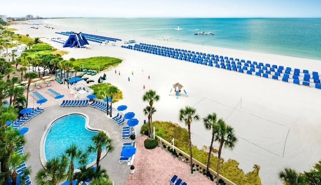 ULTIMATE BEACH GETAWAY!!! - TradeWinds, St, Pete Beach Florida