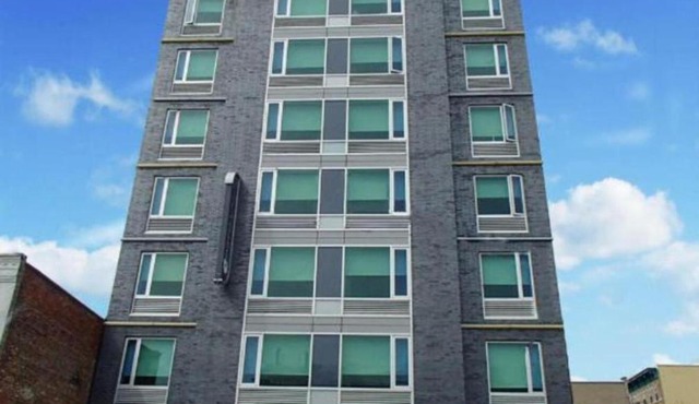 Umbrella Hotel Bronx