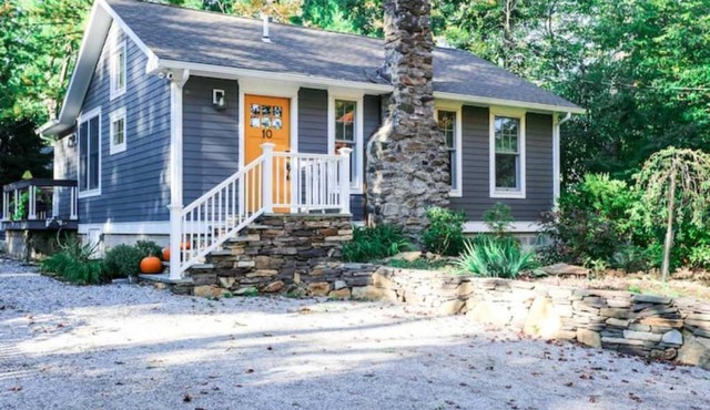 Updated cottage "Beriozka" on Cedar Lake