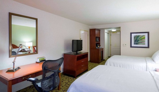 Upscale Comfort Near Connecticut Convention Center: Free WiFi, Parking | 2 Units