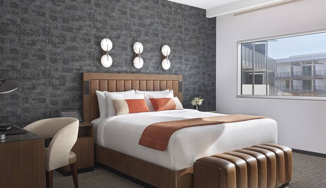 Upscale Desert Room for Relaxation Near Iconic Utah Parks & Sights - 1.5 miles