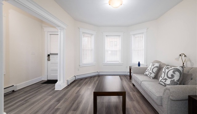 Urban 2-Story Remodeled Townhouse Retreat
