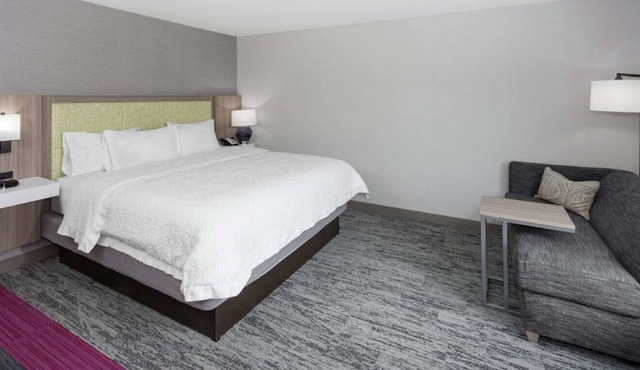 Vacation of Your Dreams Close to Attractions
