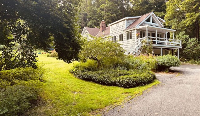 Vermont Home in the Woods