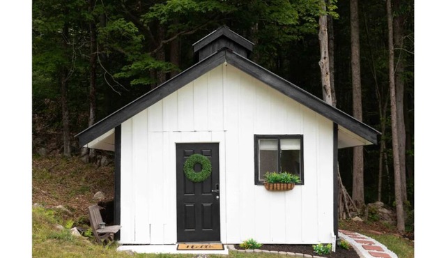 Vermont Sugar House Guesthouse for Glamping