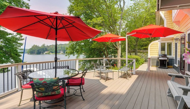 Vibrant Sterling Lakefront Lodge w/Kayaks