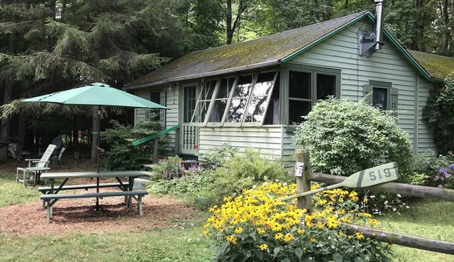 Vintage 50's lake cabin featured in Fresh Cottage Magazine's 'dream retreats'