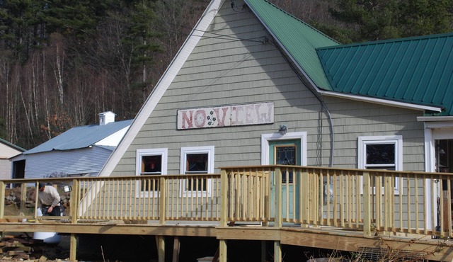 Visit/Ski/Board Maine - Unique Organic A-Frame Working Farmhouse In Maine