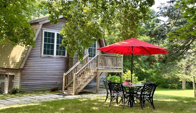 Walk to Beach! Modern Carriage House - Near Town - Deck, Fire Pit & Grassy Lawn