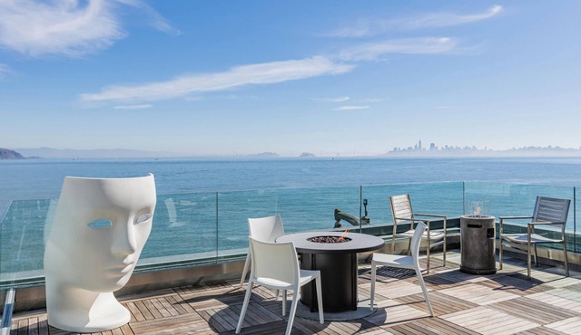 Waterfront with Rooftop Deck 30 Night Min Stay