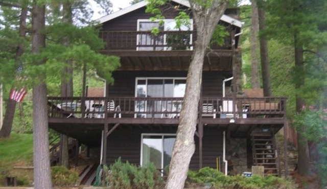 Watersedge Retreat Of Northern Lake George