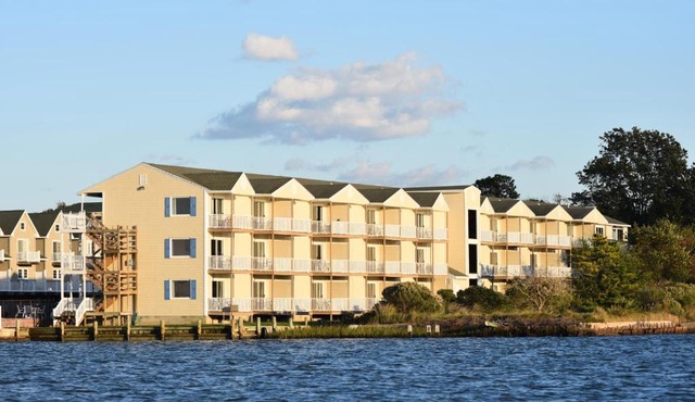 Waterside Inn