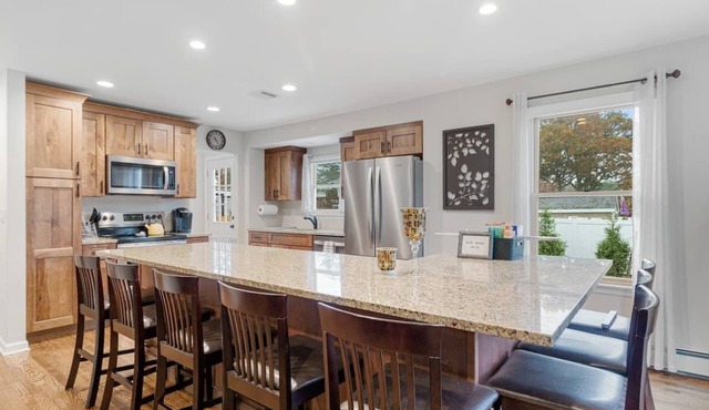 Weddings, Fall Festival or Getaway. This Is the House!