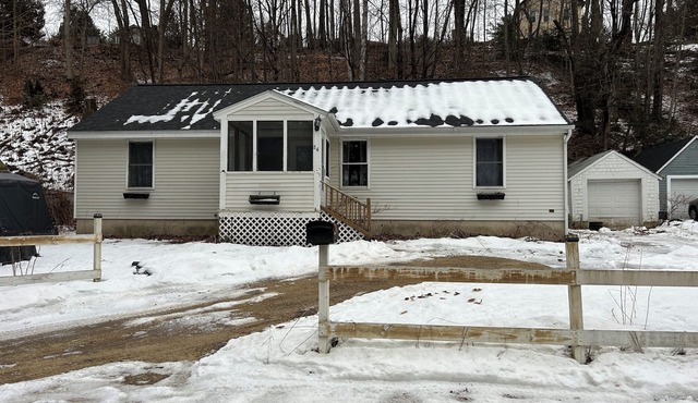 Welcome to the Webster Place! A Charming 3-bedroom house in fabulous Franklin.