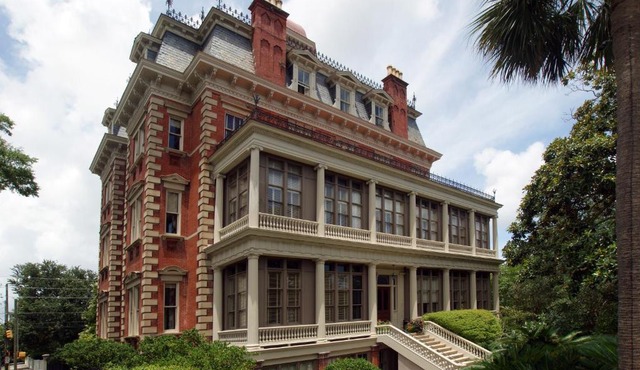 Wentworth Mansion
