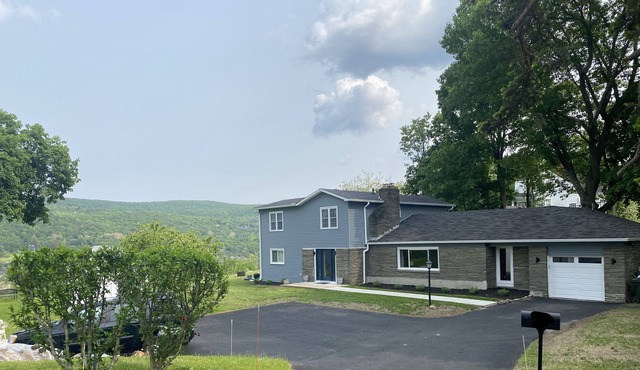 West Point - River View Apt within Home - 1 mile from Thayer Gate