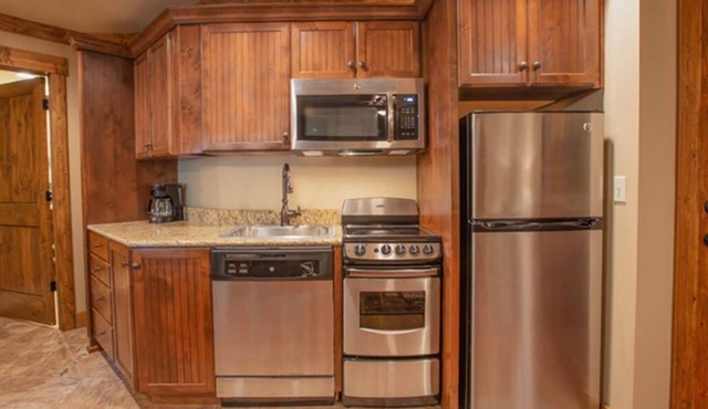 Westgate Branson Woods 1 King Bdrm Std Villa, pet friendly