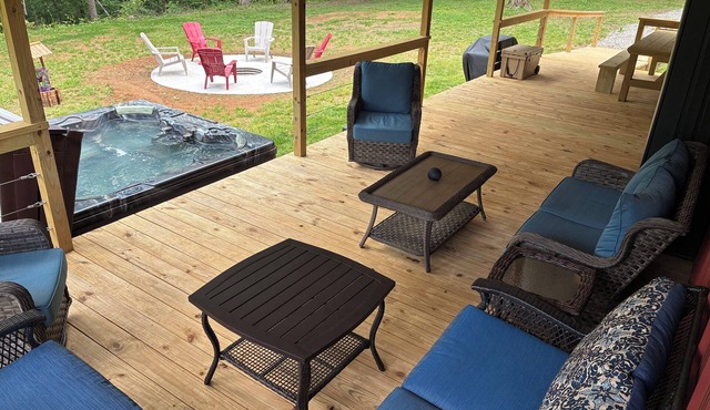 Whitetail Woods-5 acres, 3-bedroom house, Ozark National Forest, Clarksville AR