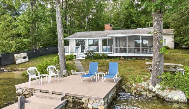 Winnipesaukee House and Guest House Sleeping 8
