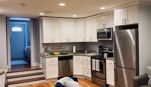 Wonderful 1 Bedroom Garden Apartment in South Boston