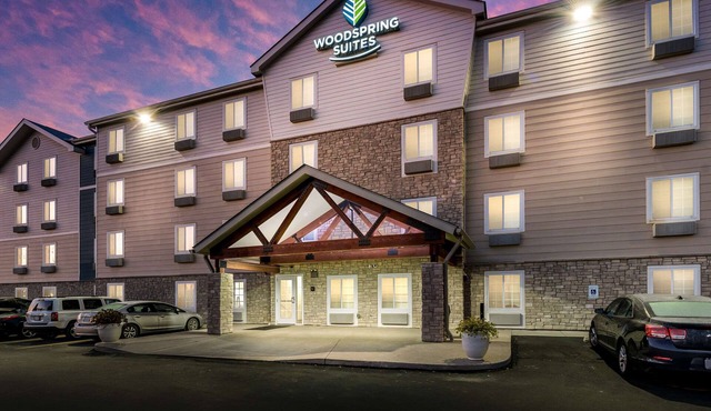 WoodSpring Suites Columbus West - Hilliard