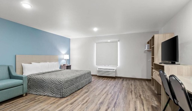WoodSpring Suites Washington Meadowlands PA