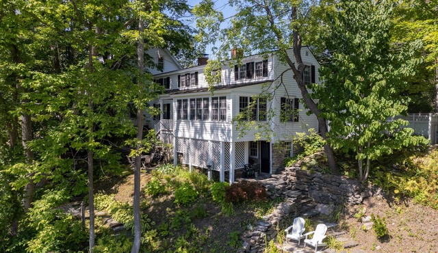 Woodstock River Front, Sauna & Nature Trails