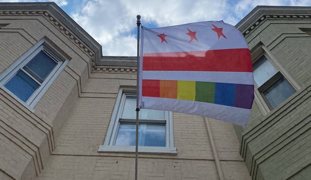World Pride Central: Walk to restaurants, bars, clubs, park, Metro