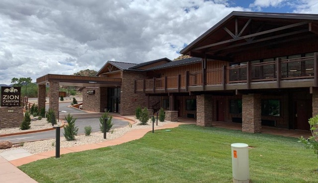 Zion Canyon Lodge