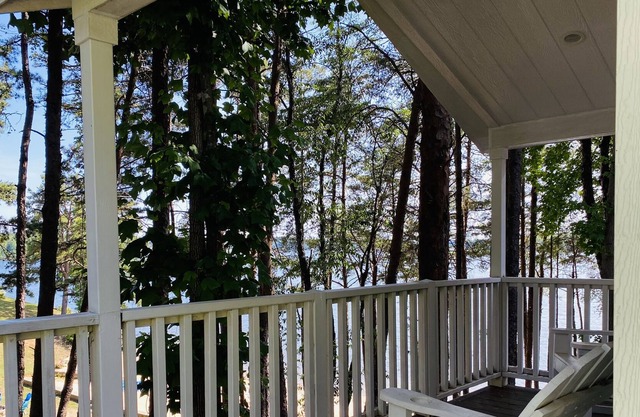 Porch At Cove Resort 