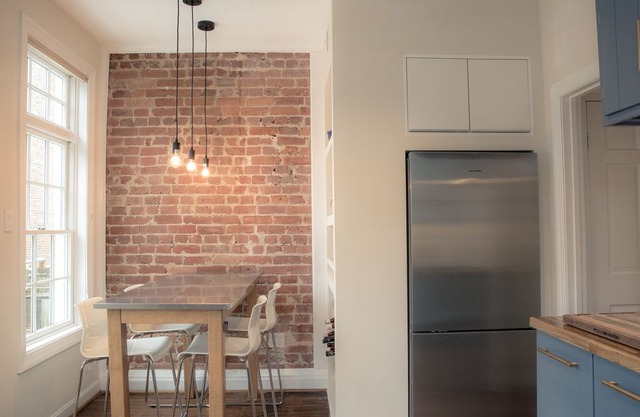 Bright corner townhouse in the heart of Georgetown