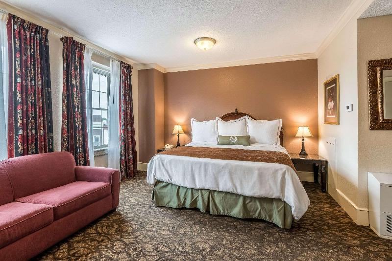 Photo of Bedroom in Sedalia