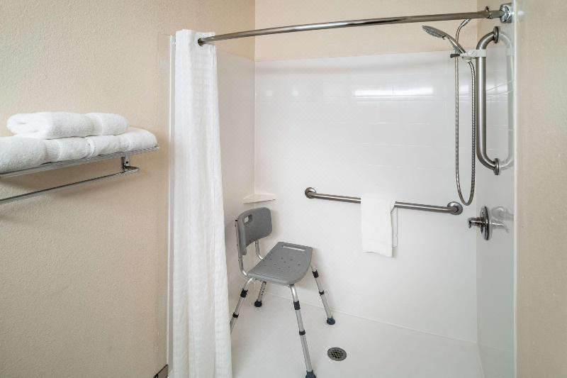 Photo of Bedroom in Barboursville