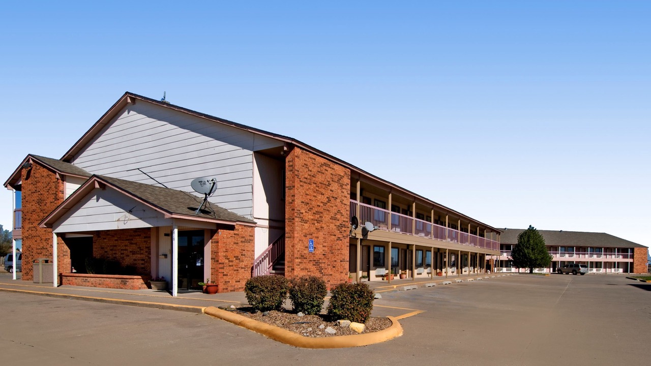 Photo of Buildings in Garden City