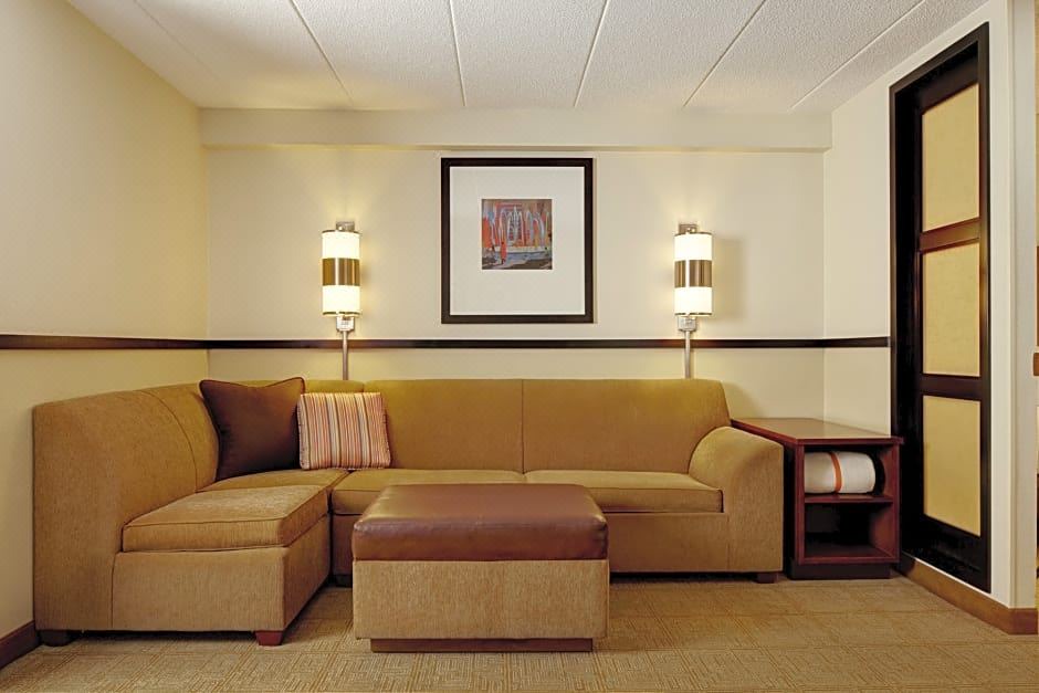 Photo of Livingroom in Overland Park
