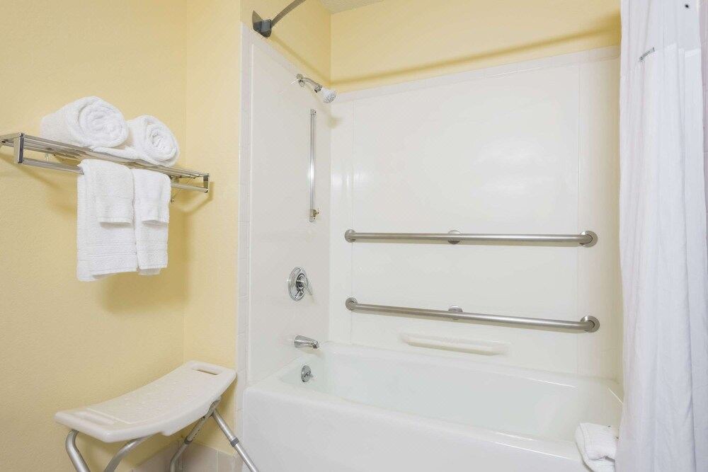 Photo of Bathroom in Greenfield