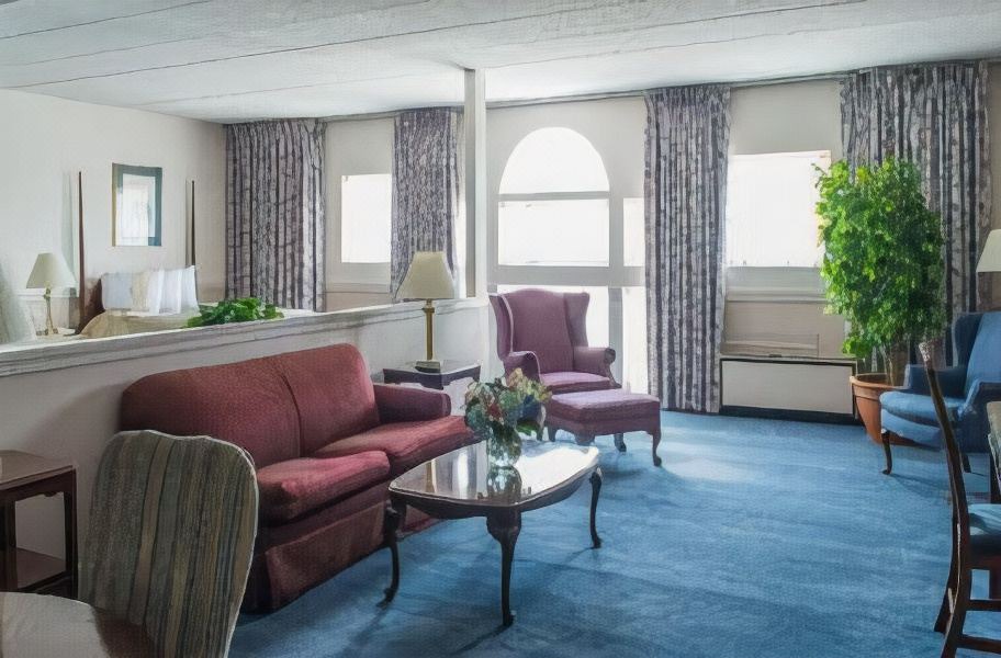 Photo of Livingroom in Westford