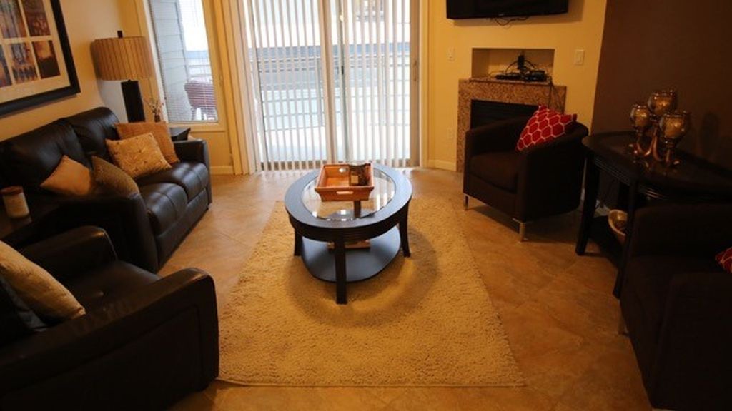 Photo of Livingroom in Fairview