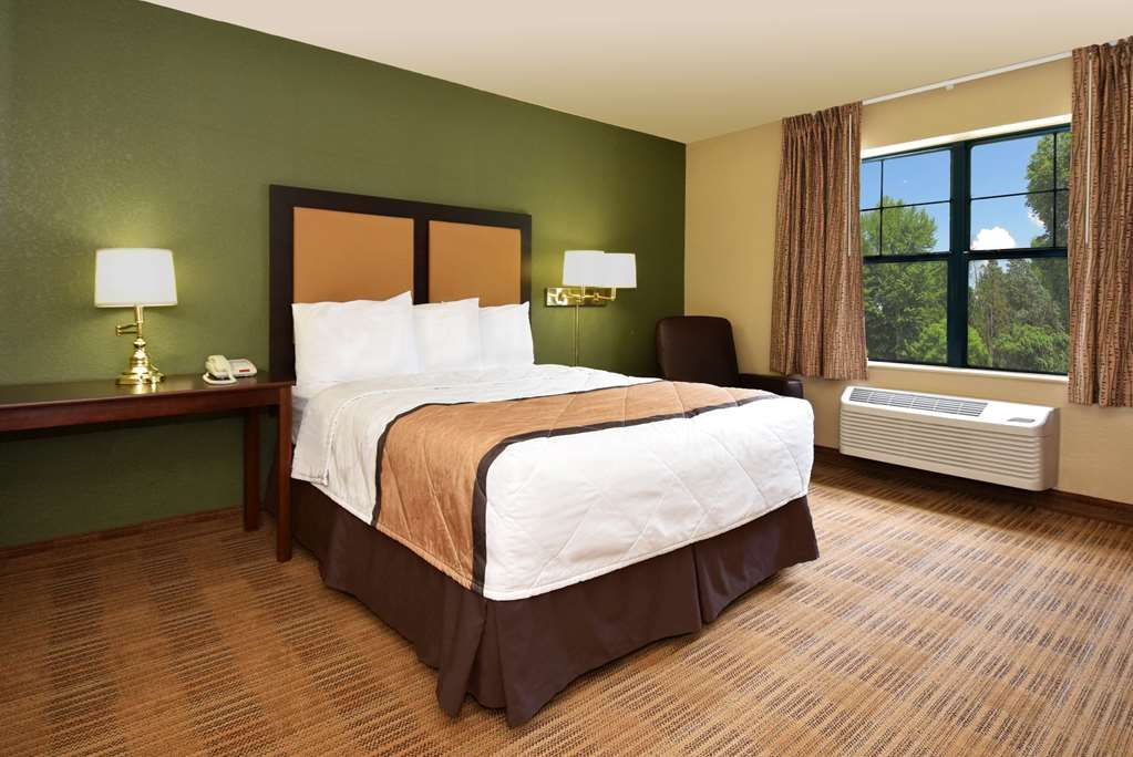 Photo of Bedroom in South Kansas City