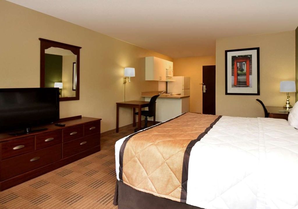 Photo of Bedroom in South Kansas City