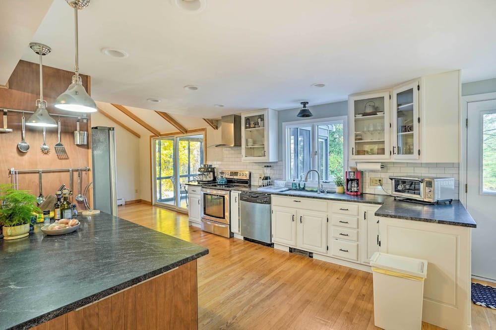 Photo of Kitchen in Lenox