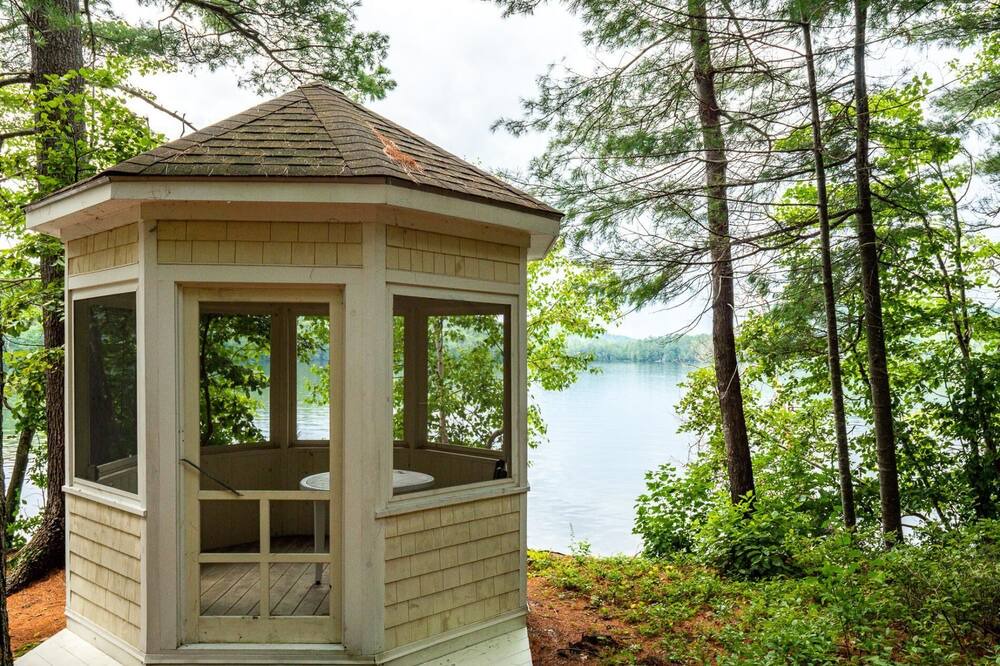 Photo of Outdoor in Bryant Pond