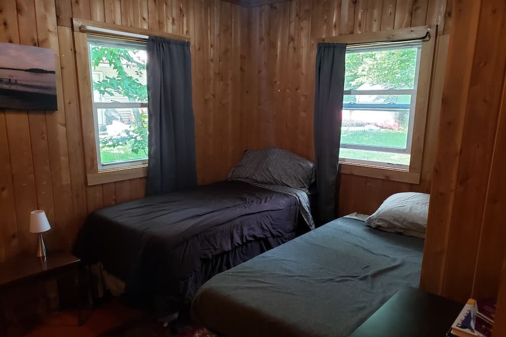 Photo of Bedroom in Baileyville