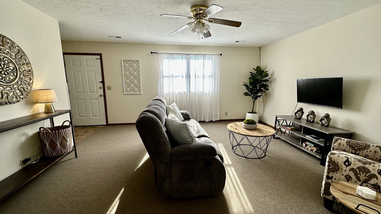 Photo of Livingroom in Parkersburg