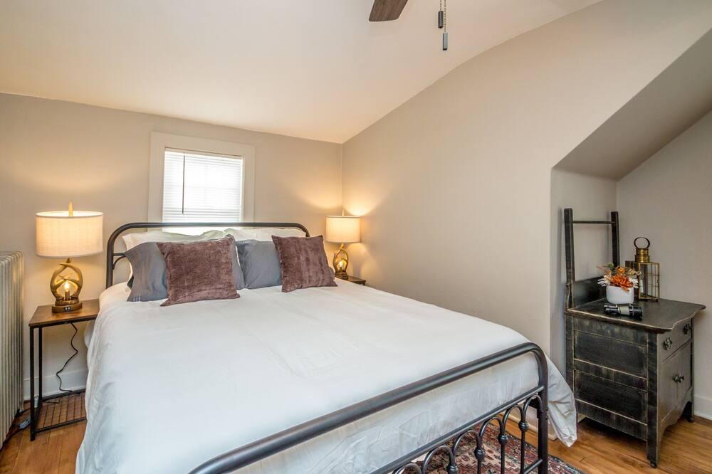 Photo of Bedroom in Gorham