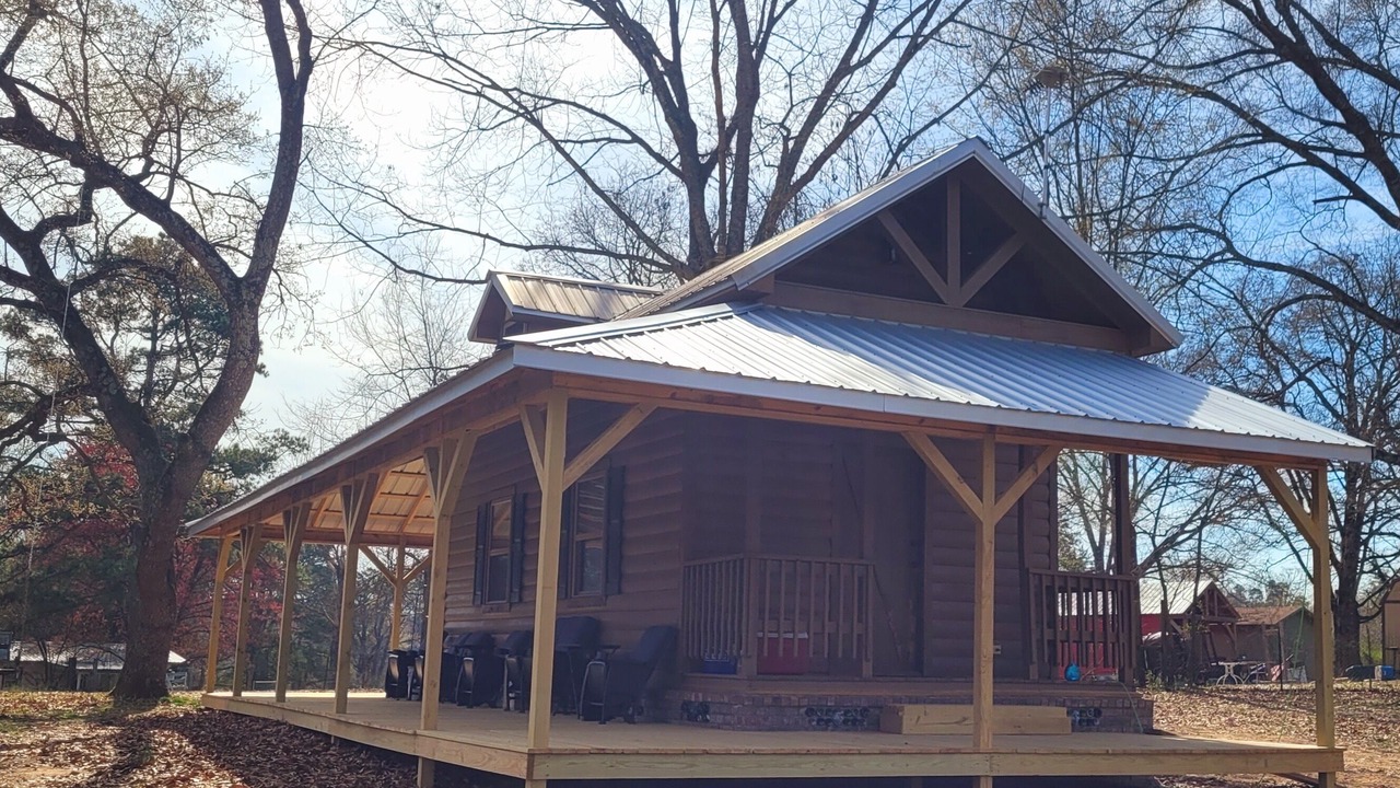 Photo of Outdoor in Clarksville
