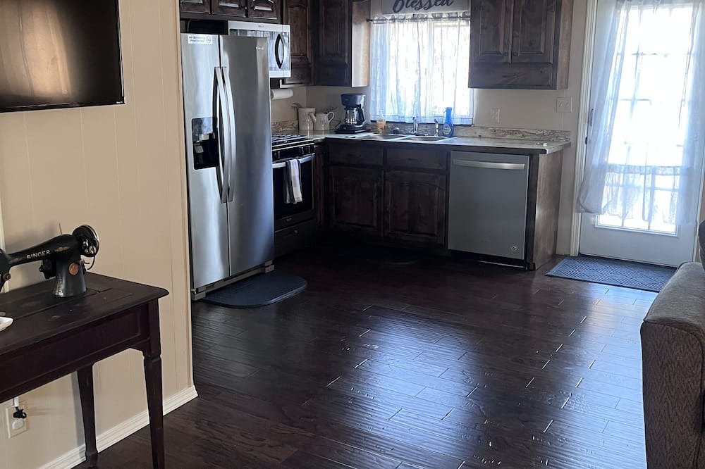 Photo of Kitchen in Webb City