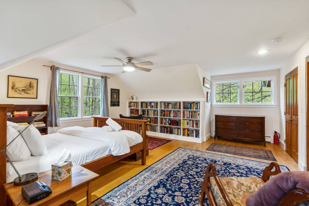 Photo of Bedroom in Rhinebeck